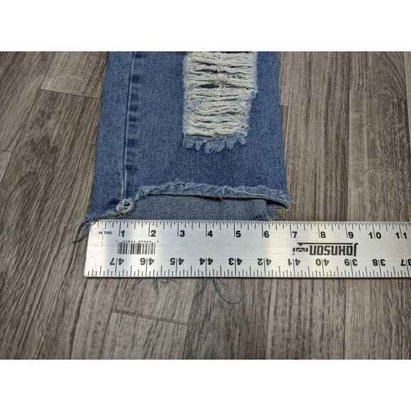 (3/$35) Fashion Nova Size 11 Pockets Distressed Fringe Hem Cotton Cropped Jeans - Picture 11 of 11
